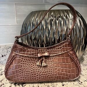 Adorable Shoulder Bag - Liz Claiborne